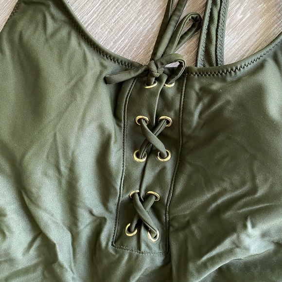 Bathing Suit - Picture 2 of 4